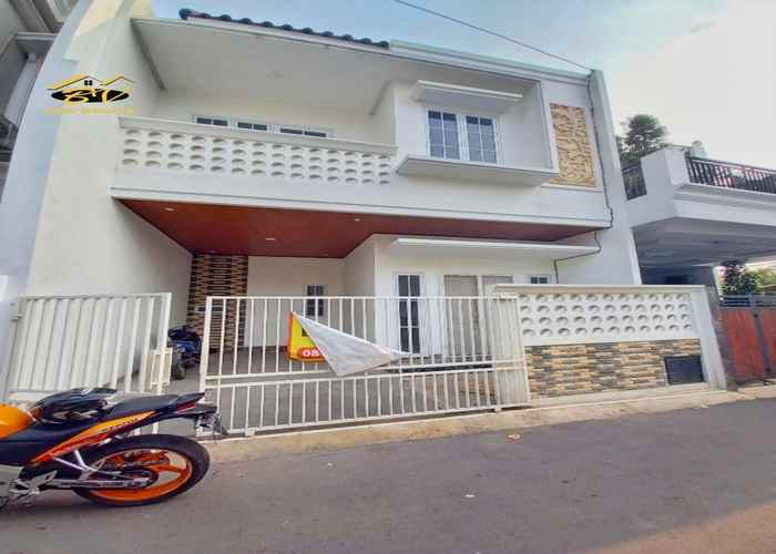 rumah minimalis modern dekat ragunan jakarta selatan