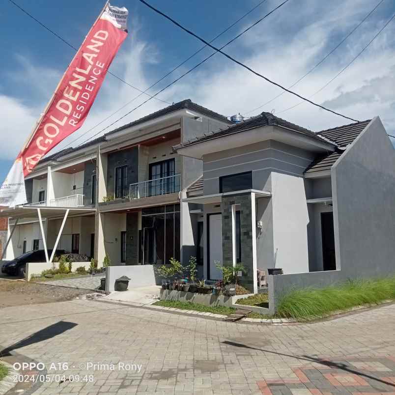 rumah minimalis modern di pakisaji malang