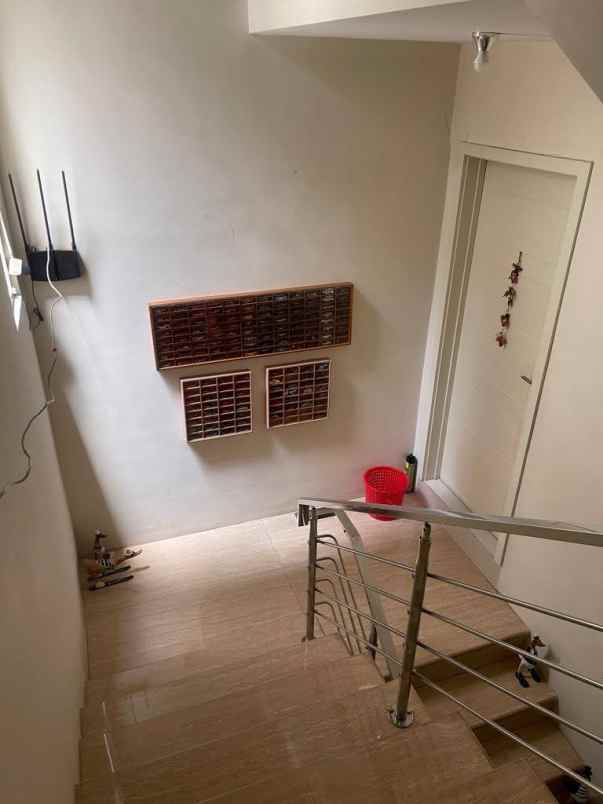 rumah minimalis san antonio pakuwon city