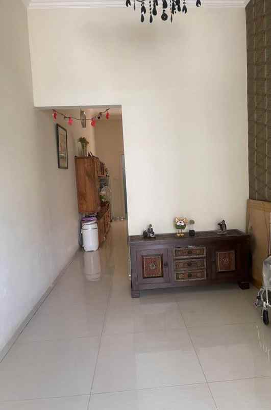 rumah minimalis san antonio pakuwon city