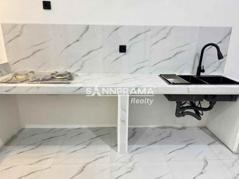 rumah minimalis siap huni murah dekat summarecon ekas