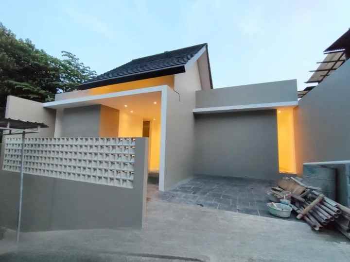 rumah murah di candi gebang belakang amikom