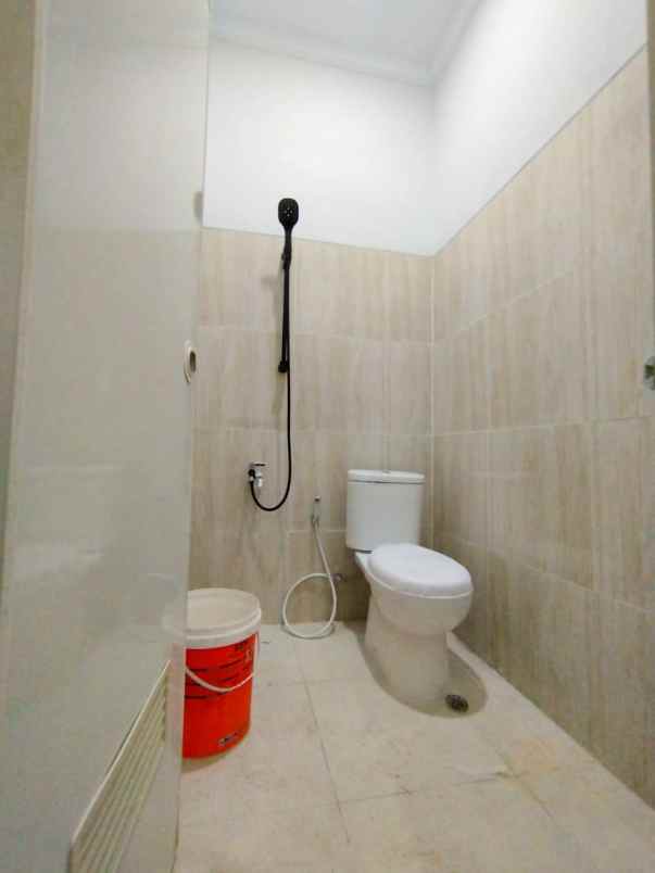 rumah murah di pondok ungu permai sektor v