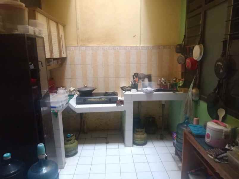 rumah murah siap huni dua lantai kutisari surabaya