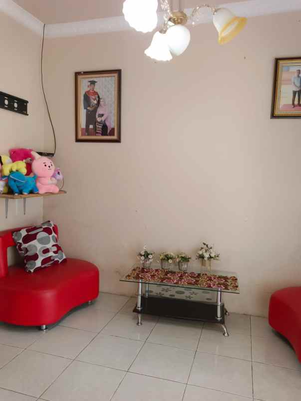 rumah perum siap huni dan strategis