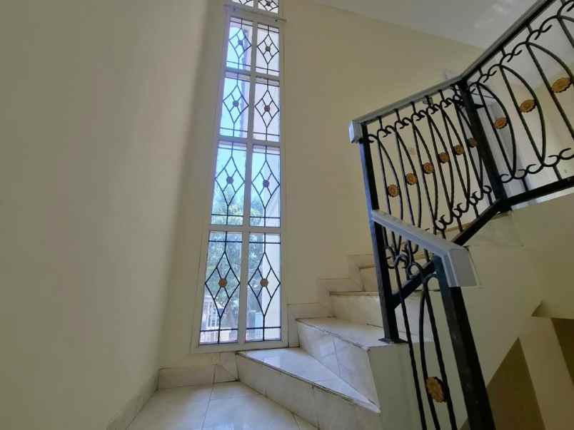 rumah perumahan metland menteng cakung jakarta timur