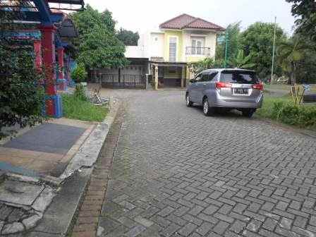 rumah rafles hills