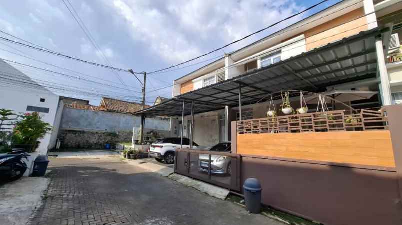 rumah sariwangi regency siap huni 20 menit tol pasteur