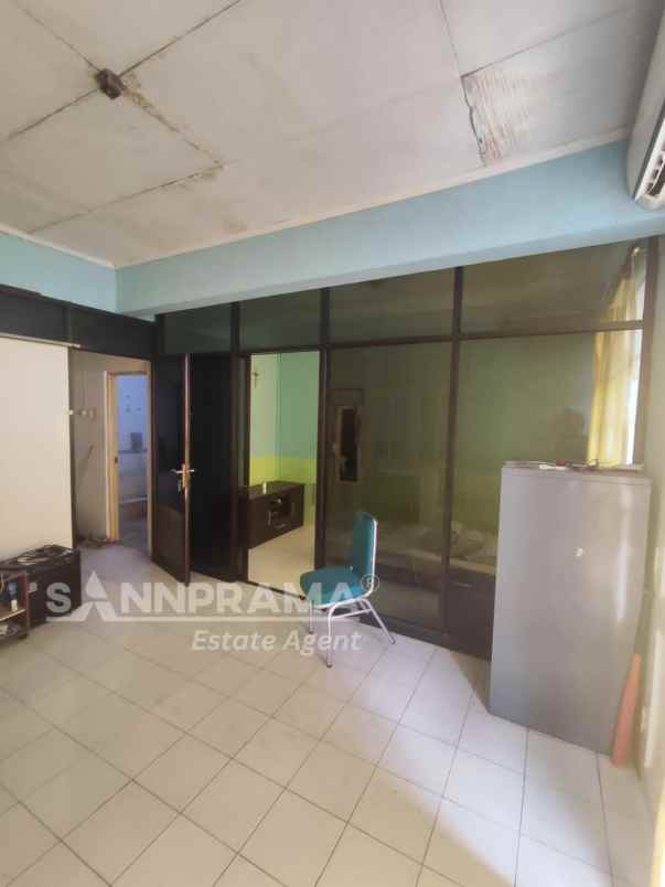 rumah second 2 lantai siap huni di jatiasih lga bks