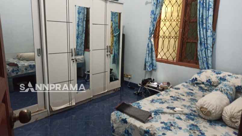 rumah second mewah hook di mampang indah depok