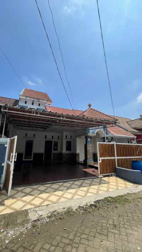 rumah second villa bogor indah 3