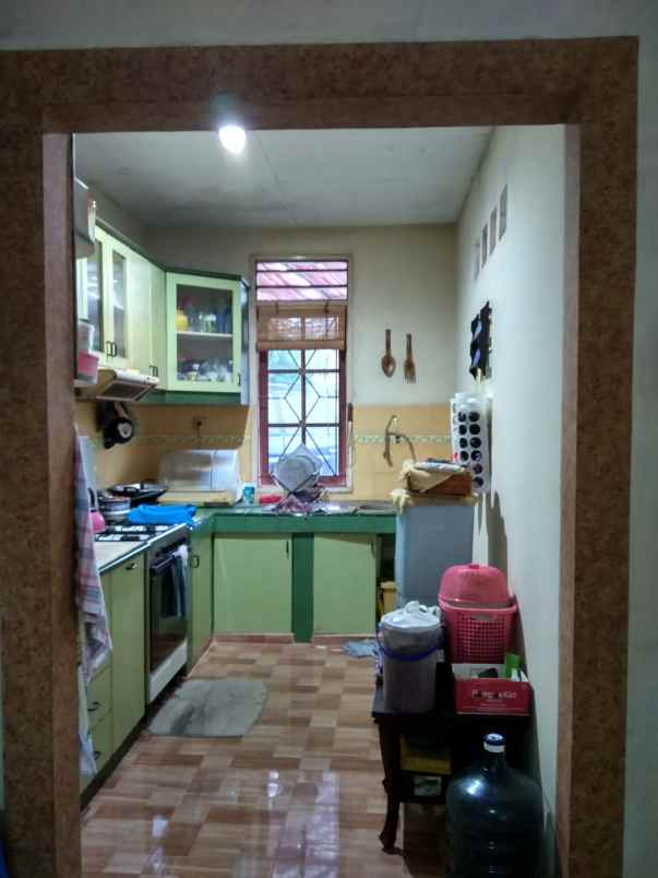 rumah seken lokasi nyaman di cakra cinere