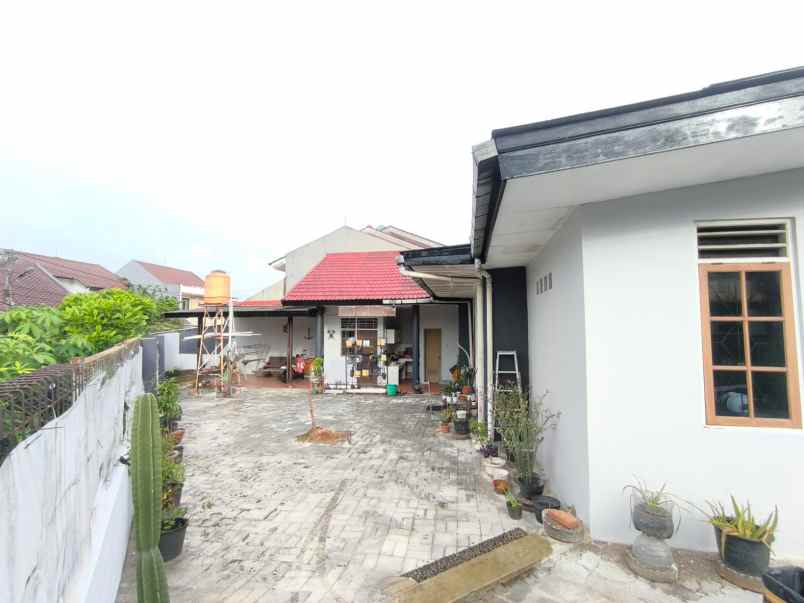 rumah seken lokasi nyaman di cakra cinere