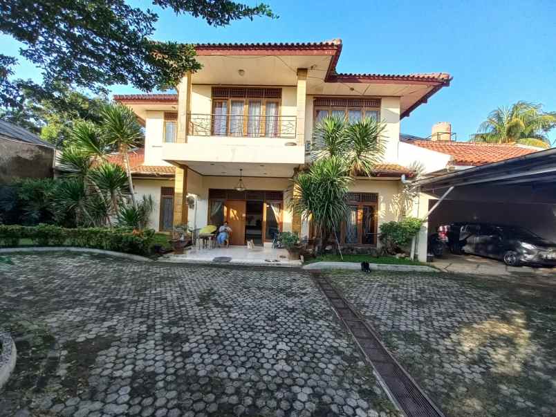 rumah siap huni 10 kamar tidur tanah baru beji depok