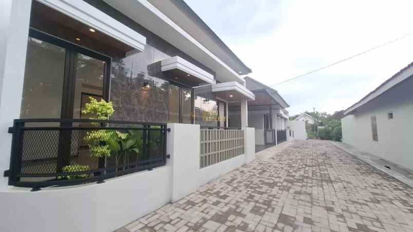 rumah siap huni 10 menit ke kampus uii jogja di sleman