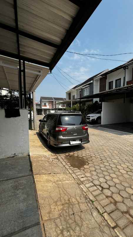 rumah siap huni 2 lantai mewah di mustika jaya bekasi