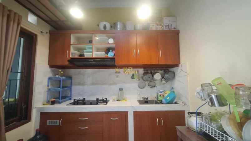 rumah siap huni 5 km ke kampus ugm jogja di seturan