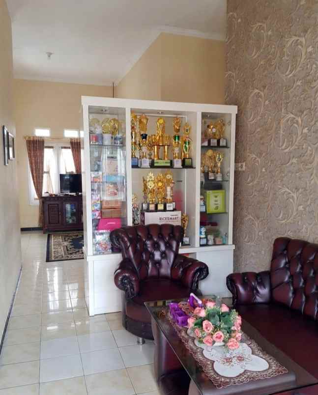 rumah siap huni 680 jyta lokasu janti sukun