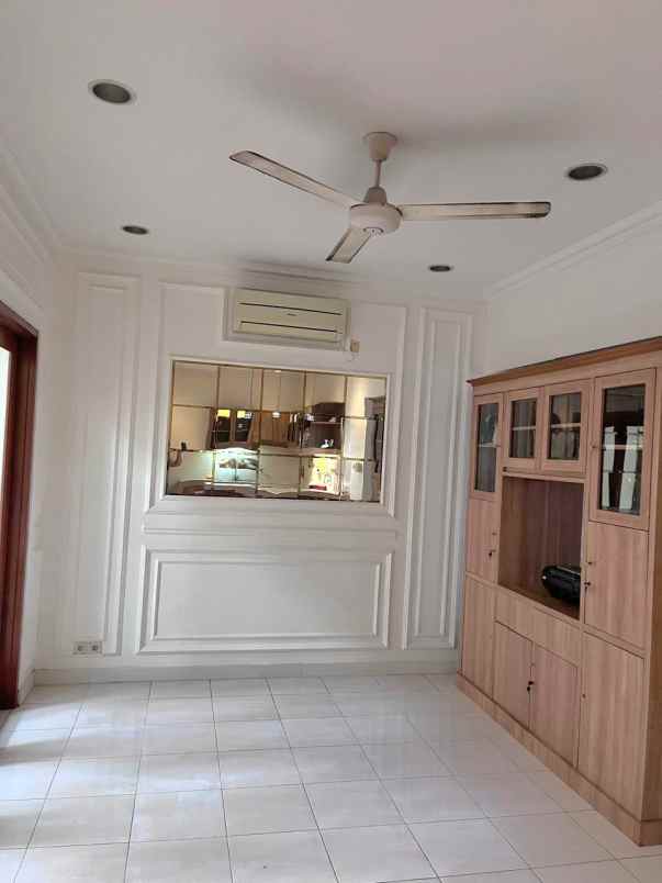 rumah siap huni di cluster aralia harapan indah bekasi