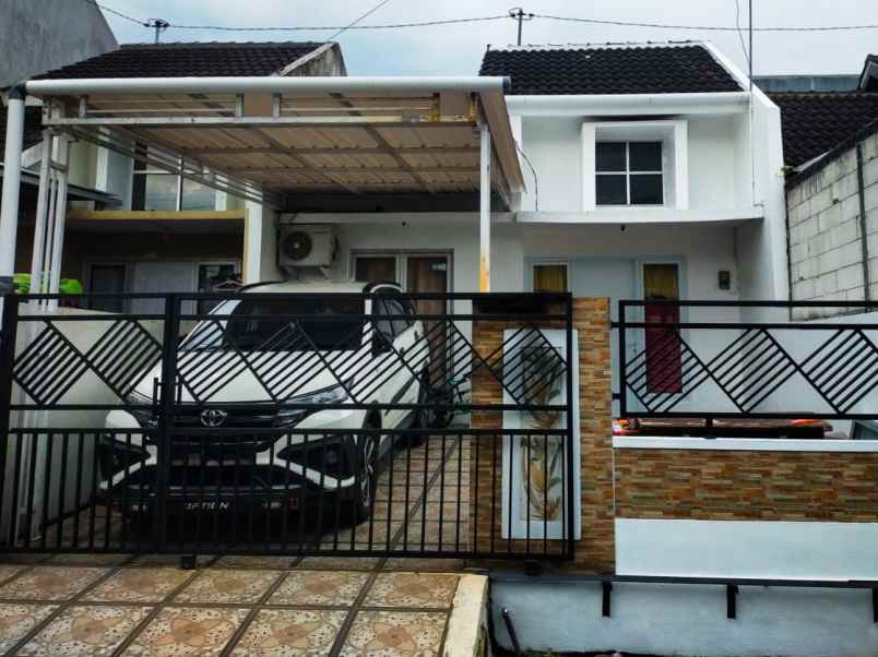 rumah siap huni di cluster one gate bukit kencana jaya