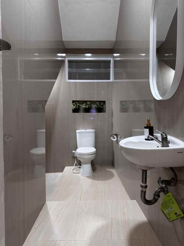 rumah siap huni di royal residence jakarta timur