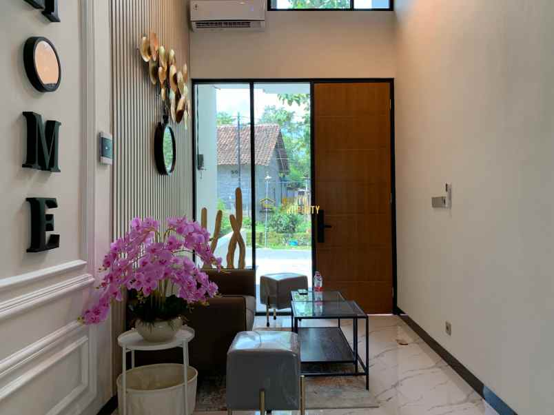 rumah siap huni full furnished di kawasan minomartani
