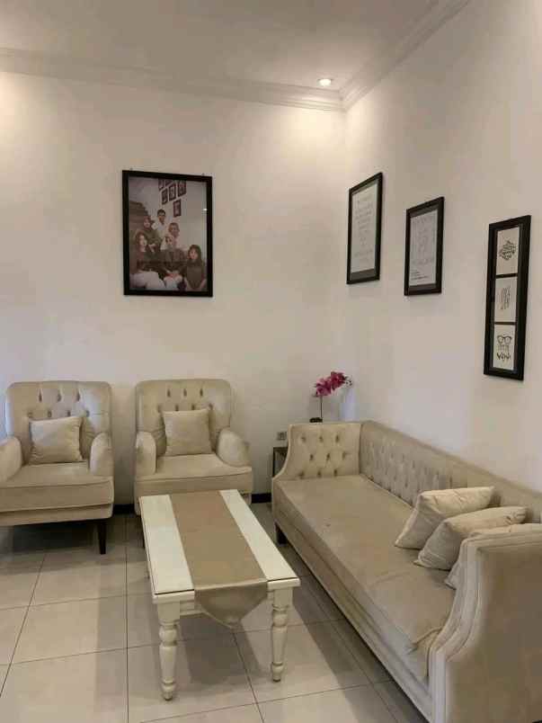 rumah siap huni lokasi pandanwangi malang