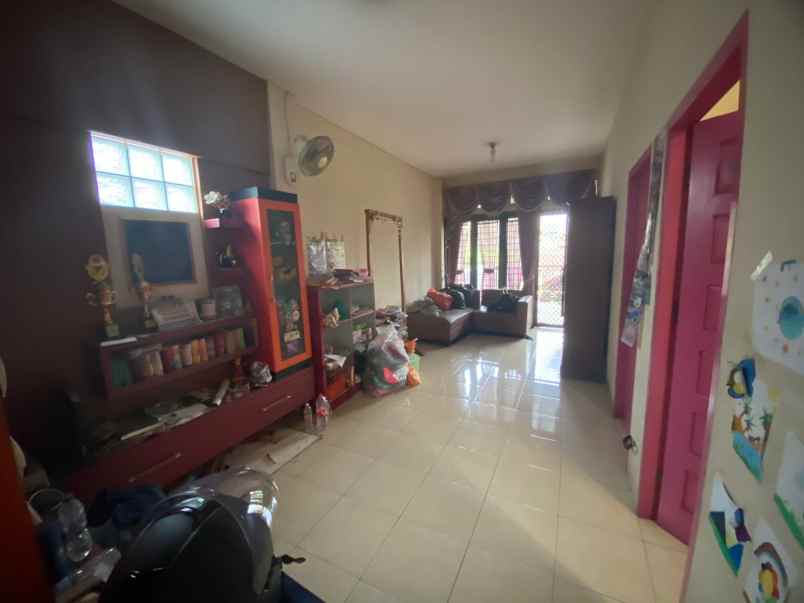 rumah taman century 2 blok m no