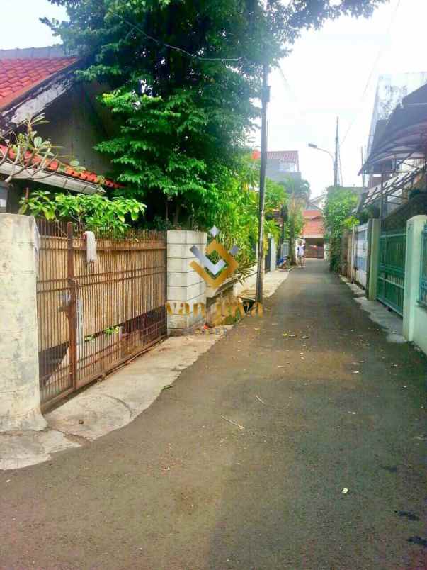 rumah tebet barat