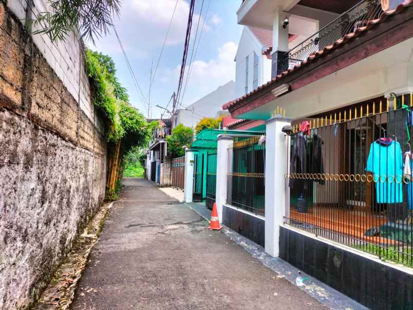 rumah tinggal di kawasan elit jalan kemang selatan