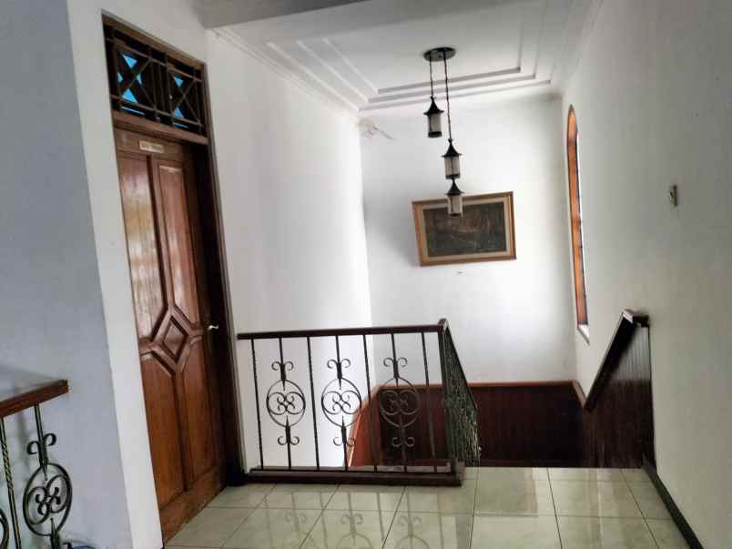 rumah tinggal di kawasan elit jalan kemang selatan