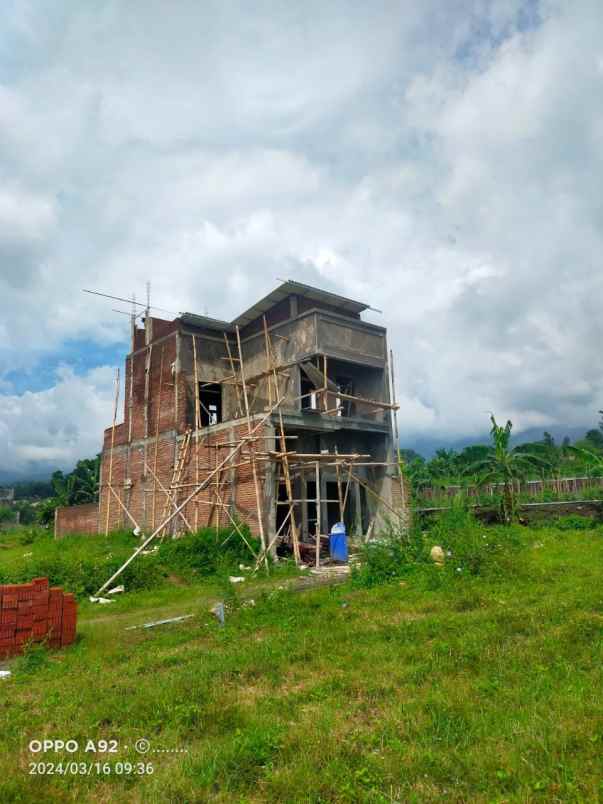 rumah villa islami jawa modern di graha arna kota batu