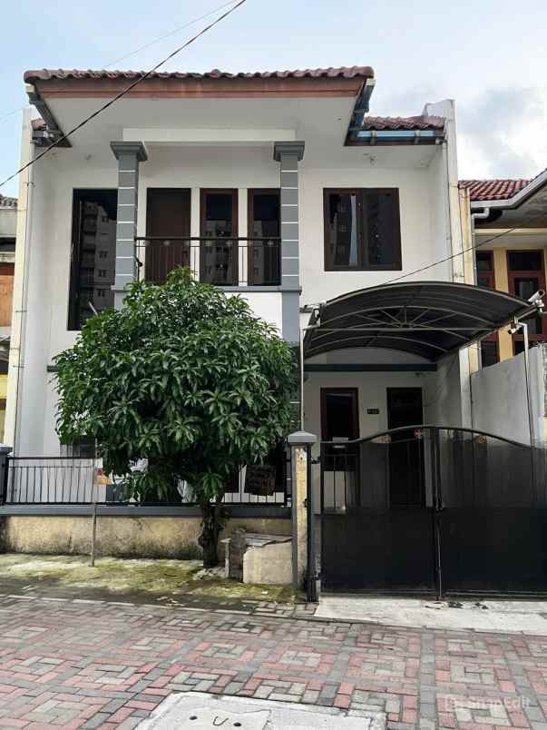 rumah villa kalijudan 2 lantai nego
