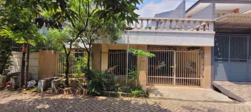 rumah wisma permai strategis row jalan 2 mobil