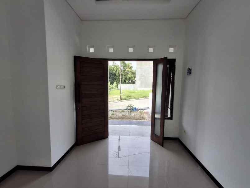 sisa 1 unit rumah terlaris belakang kampus umy jogja