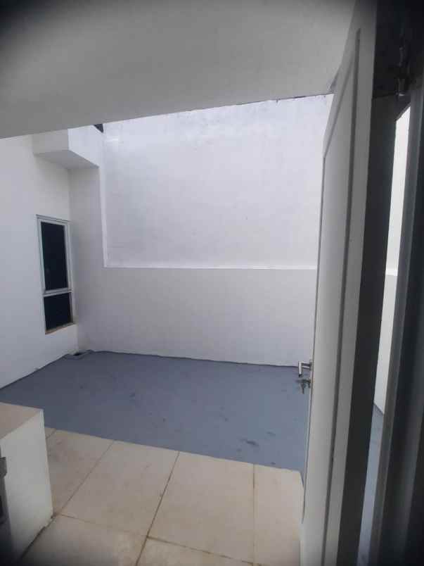 take over rumah dp murah strategis di cipayung depok