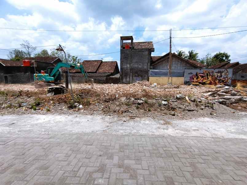 tanah dekat ugm dijual murah bisa cash tempo