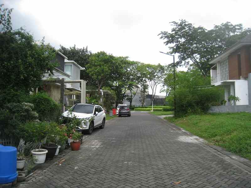 tanah di golf avenue citraland surabaya