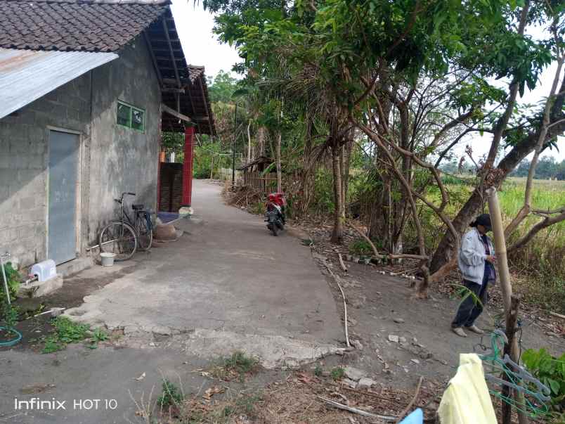 tanah kebun lokasi strategis