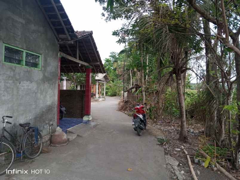 tanah kebun lokasi strategis