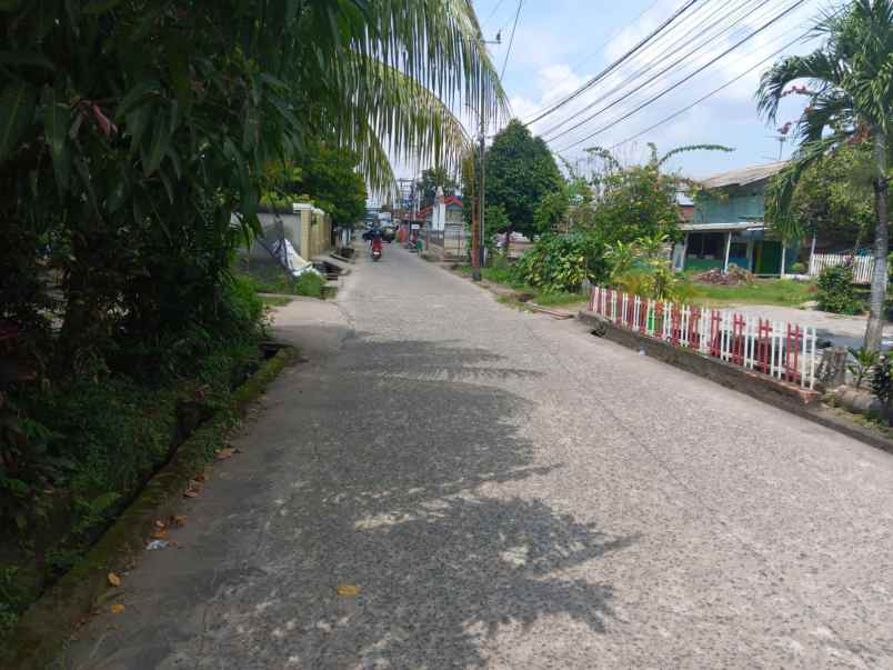 tanah pinggir jalan murahhh bebas banjir di kemuning