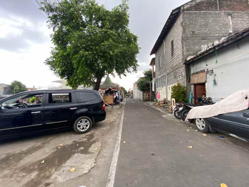 tanah shm utara rs jih lokasi condongcatur sleman