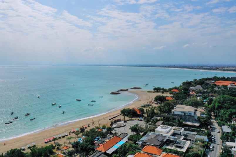 tanah view sunset bagus di pantai kuta bali