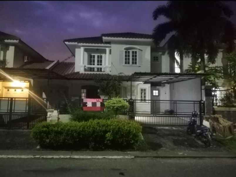 turun harga legenda wisata cibubur boulevard utama