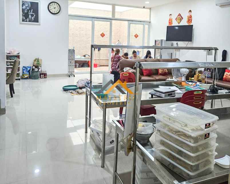 villa komplek mutiara residence jalan r s haji