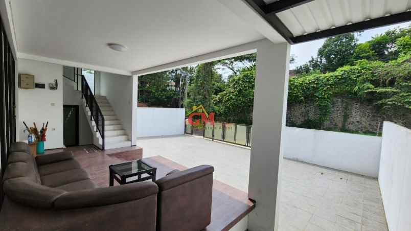 792 rumah minimalis modern di setraduta bandung