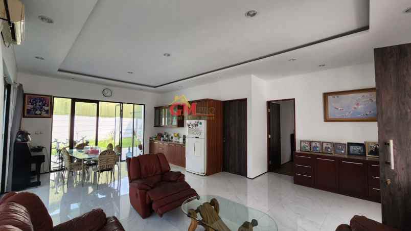 792 rumah minimalis modern di setraduta bandung