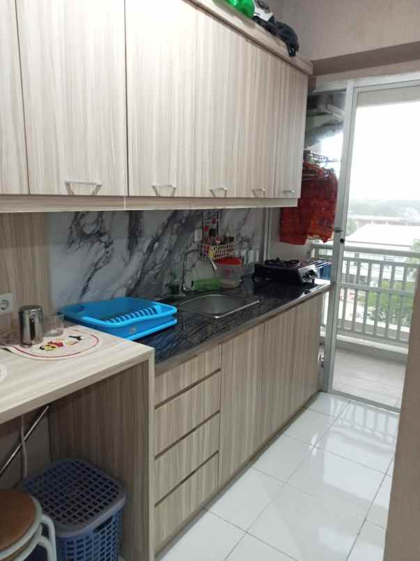 apartemen east coast lantai 6 view kolam renang