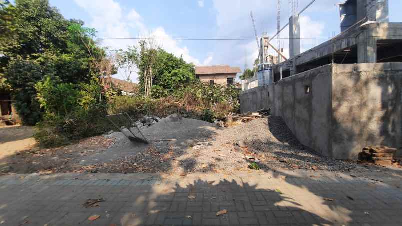 dekat ugm tanah siap ajb free pajak