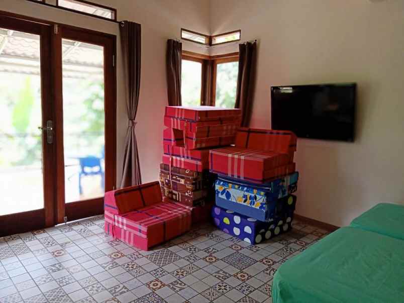 dijual 5 villa dan lahan bagus murah